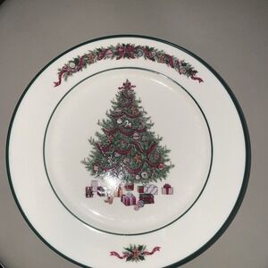 Caldor Inc. Stoneware Christmas Tree Plate Dishwasher Microwave Safe Japan